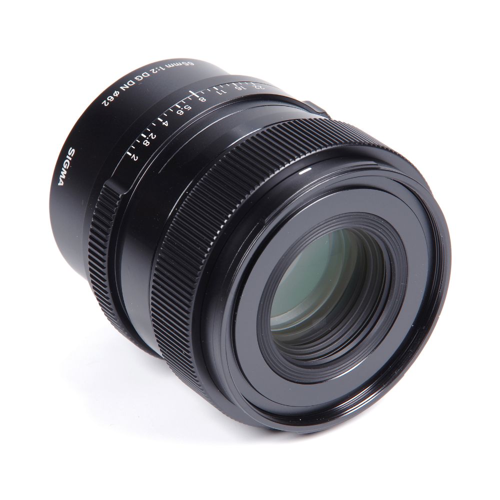 Sigma 65mm f/2 DG DN Contemporary Lens-SONY/L