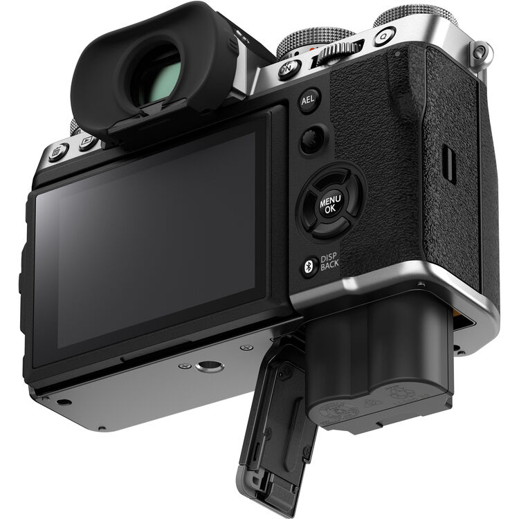 FUJIFILM XT5 WITH XF 16-50MM F4 LENS
