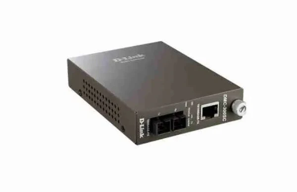 D-Link DMC-300MSC-2 Port 100Base-TX to 100Base-FX Multimode Fiber