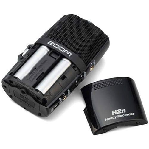 ZOOM H2N 2-INPUT/4-TRACK PORTABLE HANDY RECORDER WITH ONBOARD 5-MIC ARRAY