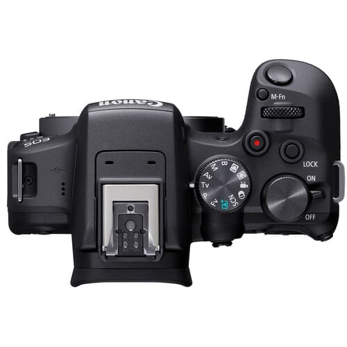 Canon EOS R10 Mirrorless Camera with 18-45mm Lens - Gallery Image 3